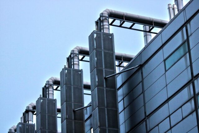 architecture-building-business-416408-1024×683